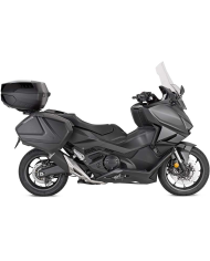 KIT DE FIJACION MALETAS LATERALES GIVI PLX1186 HONDA FORZA 750 KIT DE FIJACION MALETAS LATERALES GIVI PLX1186 HONDA FORZA 750