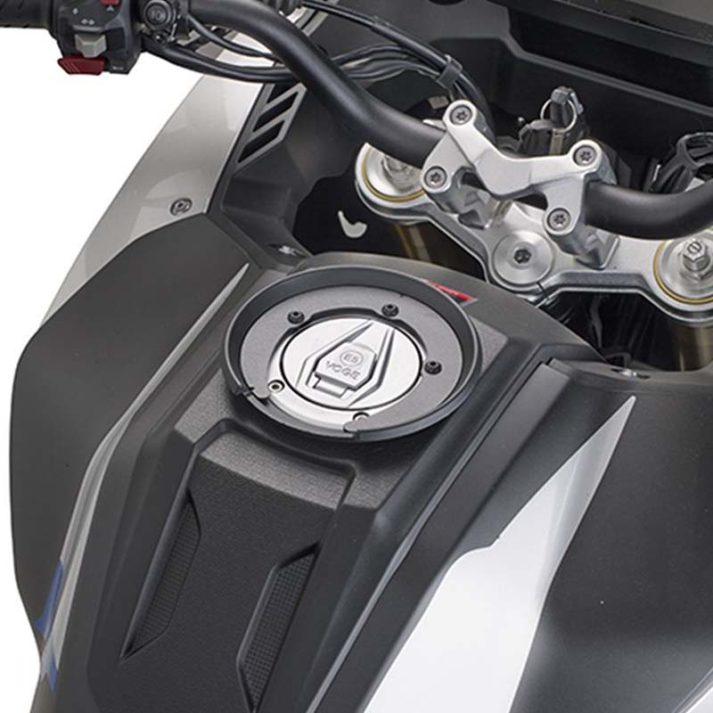 ADAPTADOR GIVI PARA BOLSAS DE DEPOSITO TANKLOCK BF79