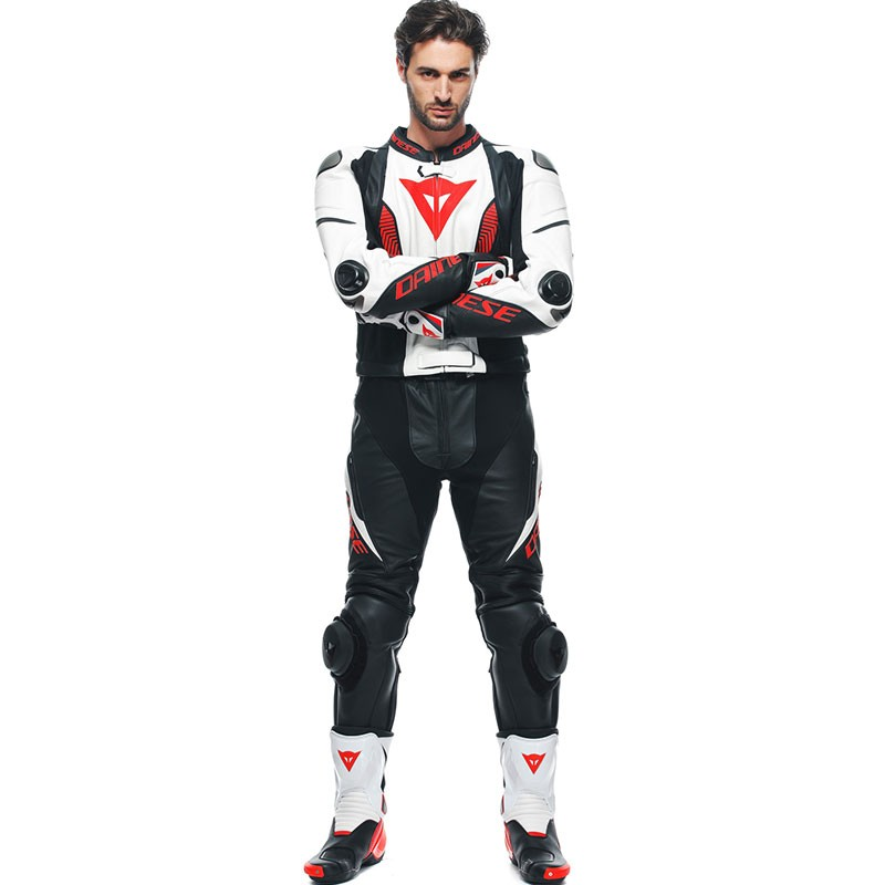 MONO DAINESE LAGUNA SECA 5 DIVISIBLE NEW BLACK/WHITE/RED LAVA | 2 Piezas de moto | %brands%