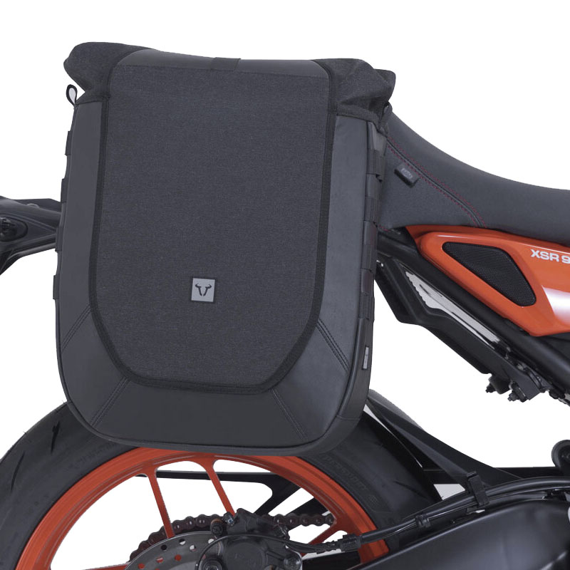 PACK DE ALFORJAS SW-MOTECH LEGEND GEAR Y SOPORTES V-LOC YAMAHA XSR-900 BC.HTA.06.932.22000 | Alforjas de moto | %brands%
