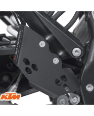 PROTECTOR DE LA BOMBA DE FRENO TRASERO SW-MOTECH KTM BPS.04.835.10000/B | Otros protectores de moto | %brands%