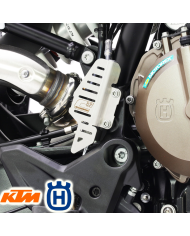 PROTECTOR DE LA BOMBA DE FRENO TRASERO CROSSPRO KTM ADVENTURE 890-790/ HUSQVARNA NORDEN NEGRO | Otros protectores de moto | %brands%