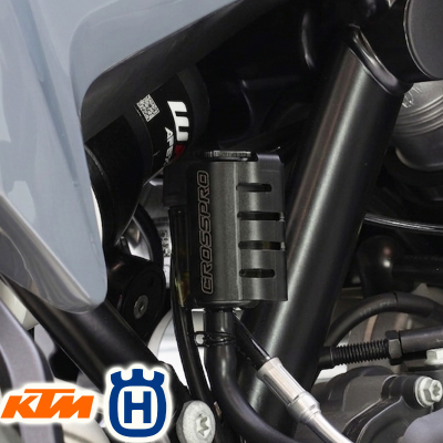 PROTECTOR DE DEPOSITO LIQUIDO DE FRENO CROSSPRO KTM/HUSQVARNA NEGRO