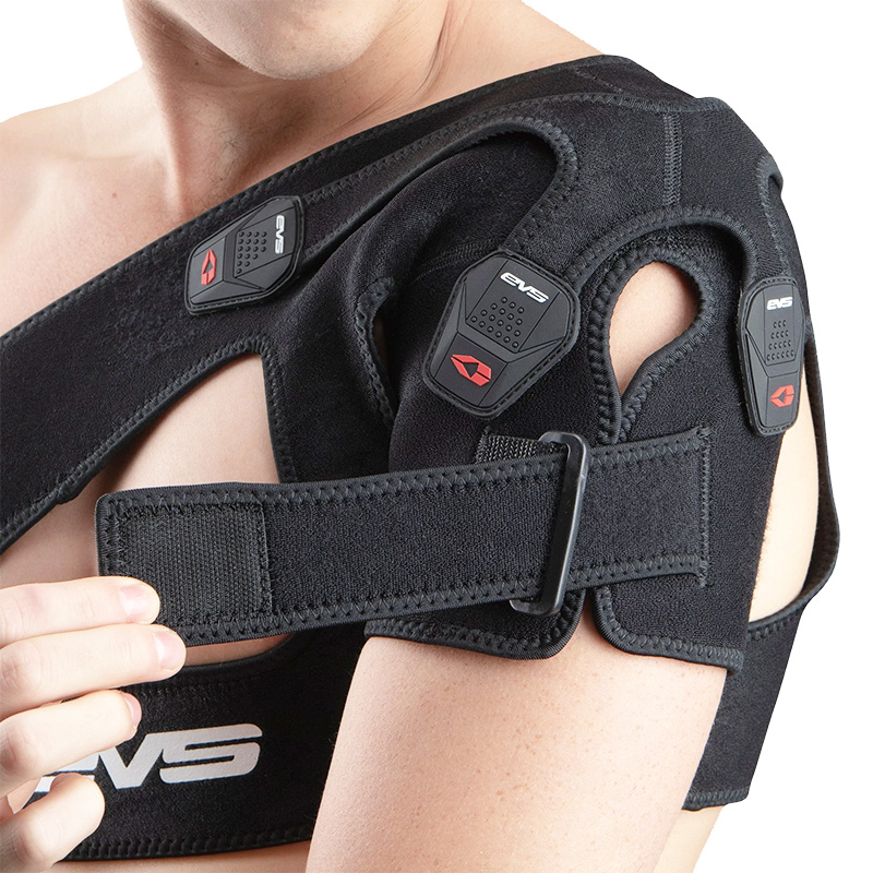 SOPORTE DE HOMBRO EVS SB05 SHOULDER BRACE BLACK | Petos de moto | %brands%