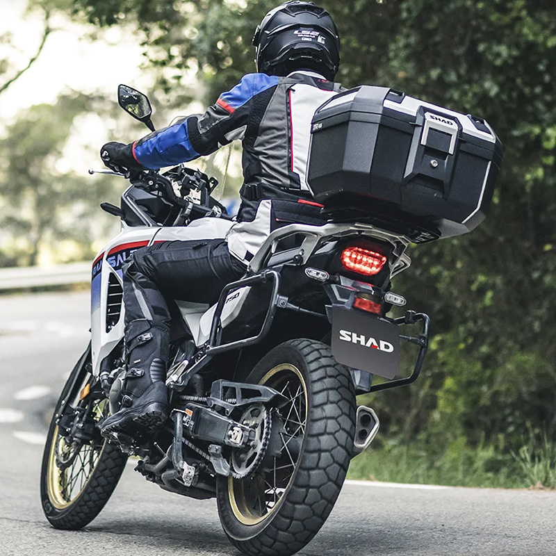 BAUL SHAD TOP CASE TR46 TERRA ALUMINIO | Top Case de moto | %brands%